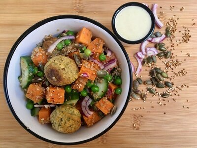Zoete aardappel met falafel